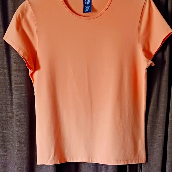 Gap - Picture 2 of 5